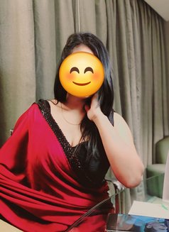 Purvi Anal Girl - एस्कॉर्ट in New Delhi Photo 1 of 4