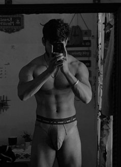 Gojo - Male এস্কর্ট in Noida Photo 1 of 4