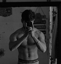 Gojo - Male escort in Noida