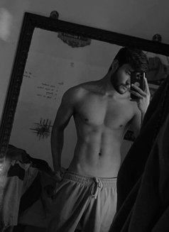 Gojo - Male এস্কর্ট in Noida Photo 2 of 4