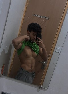 Gojo - Male এস্কর্ট in Noida Photo 3 of 4