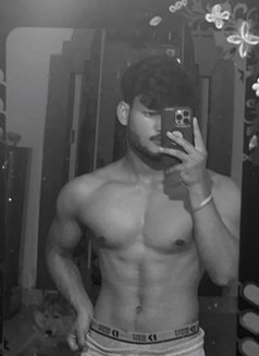 Gojo - Male এস্কর্ট in Noida Photo 4 of 4