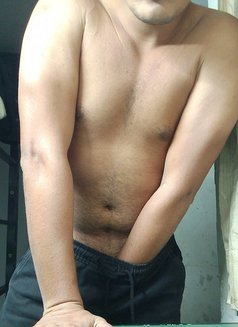 Girish - Male escort in Rajkot Photo 2 of 2
