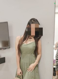 Live cam session or meet - escort in Chennai Photo 2 of 2