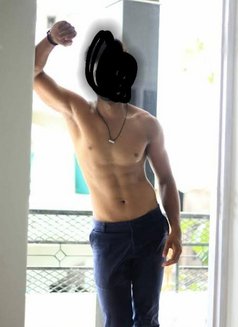 Suraj - Male escort in Mumbai Photo 3 of 3