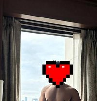 Suraj - Male escort in Mumbai Photo 1 of 2