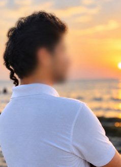 Karan - Male escort in Mumbai Photo 3 of 5