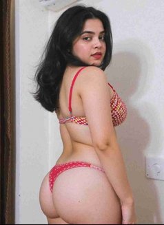 Punam - एस्कॉर्ट in Guwahati Photo 1 of 1