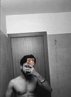 Avinash - Male escort in New Delhi Photo 2 of 6