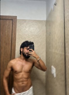 Avinash - Male escort in New Delhi Photo 3 of 6