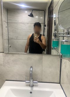 Rohitescort - Male escort in New Delhi Photo 4 of 4