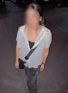 Jenni Meet Me for Fun - escort in New Delhi Photo 2 of 2