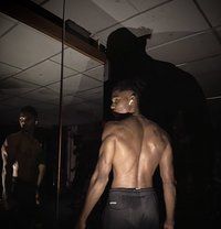 Goldie - Male এস্কর্ট in Mumbai