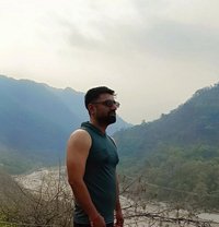 Aksh - Male escort in New Delhi