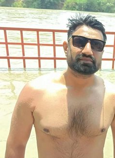 Aksh - Male escort in New Delhi Photo 4 of 7