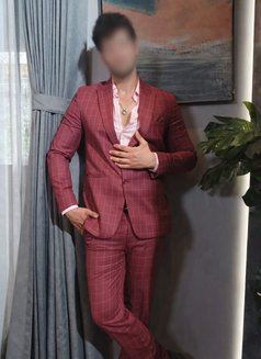 Aryankhannawork - Male escort in Mumbai Photo 1 of 9