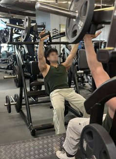 Aryankhannawork - Male escort in Mumbai Photo 4 of 9