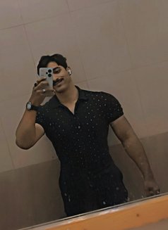 Farouk - Male এস্কর্ট in Bangalore Photo 2 of 4