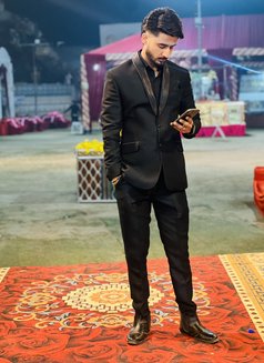 Rocky - Male এস্কর্ট in Gurgaon Photo 3 of 7