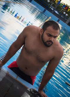 Veer - Male escort in Dehradun, Uttarakhand Photo 1 of 1