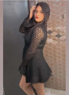 Anushka Escorts Service and Cell Girls S - escort in New Delhi Photo 3 of 3