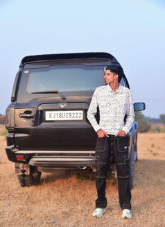 Parashchoudhary - Male ఎస్కార్ట్ in Jaipur Photo 5 of 21