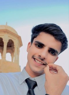 Parashchoudhary - Male ఎస్కార్ట్ in Jaipur Photo 9 of 21