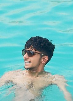 Parashchoudhary - Male ఎస్కార్ట్ in Jaipur Photo 20 of 21