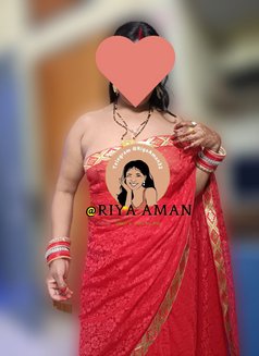 Riya - escort in Pune Photo 3 of 3