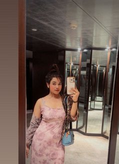 Call Girls in Greater Noida Cash Payment - वयस्क कलाकार in Noida Photo 2 of 4