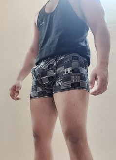 Aryan - Male एस्कॉर्ट in Pune Photo 6 of 8