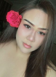 Thai Girls Available - escort agency in Chandigarh Photo 4 of 9