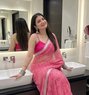 Radhika - এস্কর্ট in Visakhapatnam Photo 1 of 3