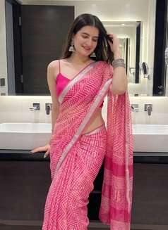 Radhika - escort in Thiruvananthapuram Photo 2 of 3