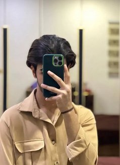 Nanii - Male escort in Hyderabad Photo 2 of 2