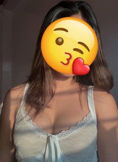 Kavita - एस्कॉर्ट in Mumbai Photo 1 of 6