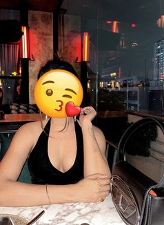 Kavita - एस्कॉर्ट in Mumbai Photo 2 of 6