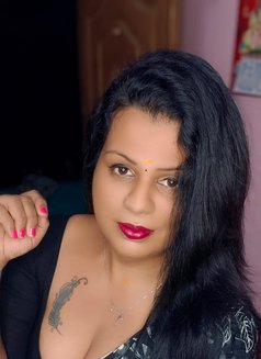 Transexual Chennai Vellacheri Nisha - Transsexual এস্কর্ট in Chennai Photo 5 of 5