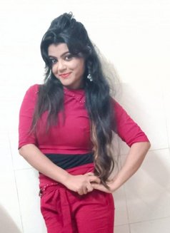 Seema - escort in Noida Photo 5 of 9