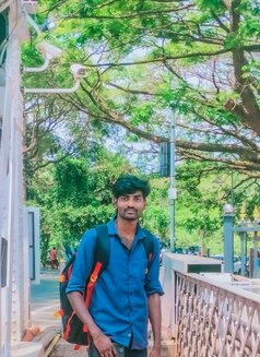 Yerramsettisaisuresh - Male எஸ்கார்ட் in Hyderabad Photo 2 of 3