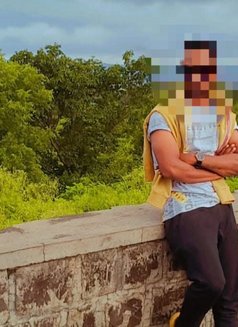 DannyPune - Male escort in Pune Photo 1 of 5