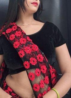 Simran - escort in Navi Mumbai Photo 1 of 5