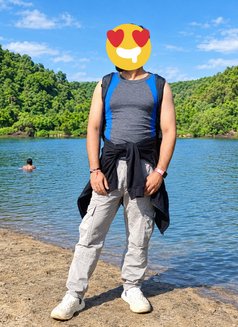 Pussy Leaking Guy Available in Bangalore - Male escort in Bangalore Photo 1 of 3