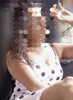 Riya Independent Girl - एस्कॉर्ट in Mumbai Photo 4 of 5