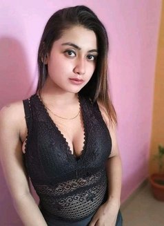 Shweta Singh - escort in Indore Photo 1 of 2