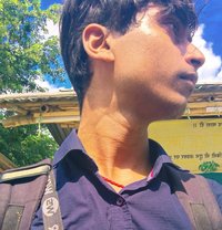 Ca Topper - Male adult performer in Pune