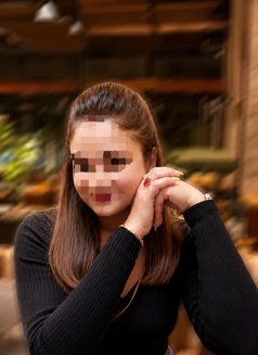 Simi - escort in Kolkata Photo 4 of 4