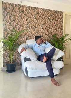 Deerockzzz - Male एस्कॉर्ट in Hyderabad Photo 1 of 1