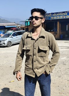 Luci - Male escort in Chandigarh Photo 2 of 3