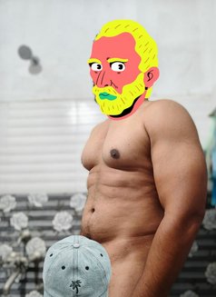 Mr Bull - Male এস্কর্ট in Hyderabad Photo 7 of 12